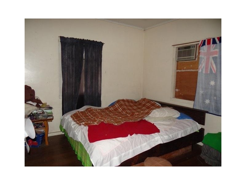 4 SUNDOWN Road, Innisfail QLD 4860