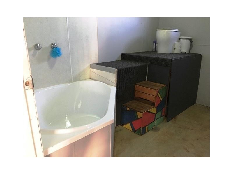 2522 PALMERSTON Highway, East Palmerston QLD 4860