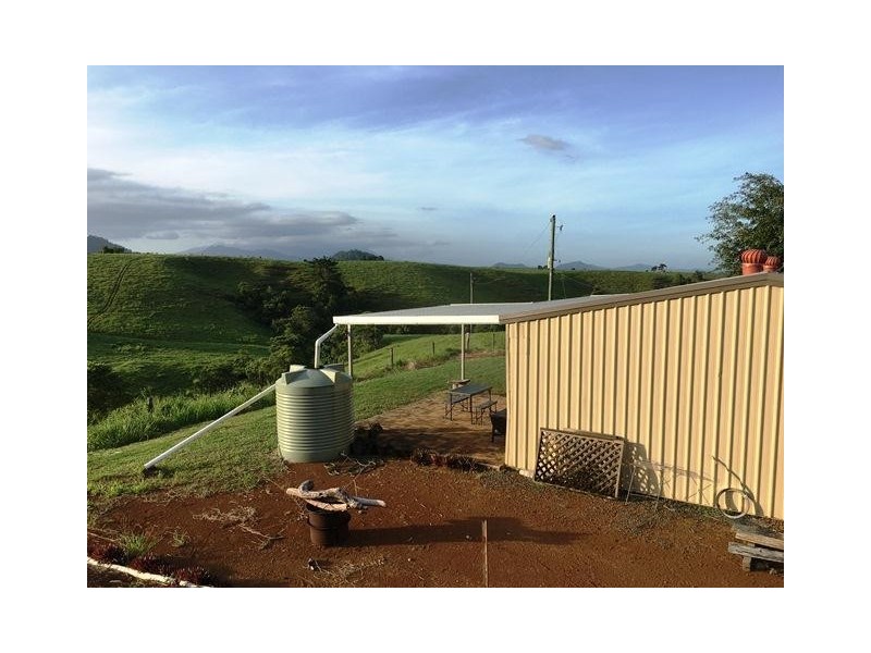 2522 PALMERSTON Highway, East Palmerston QLD 4860