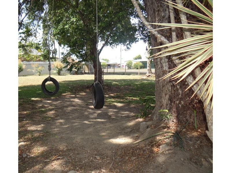 17 Ryrie Street, El Arish QLD 4855