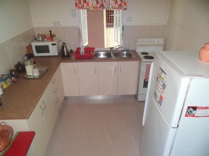 East Innisfail QLD 4860