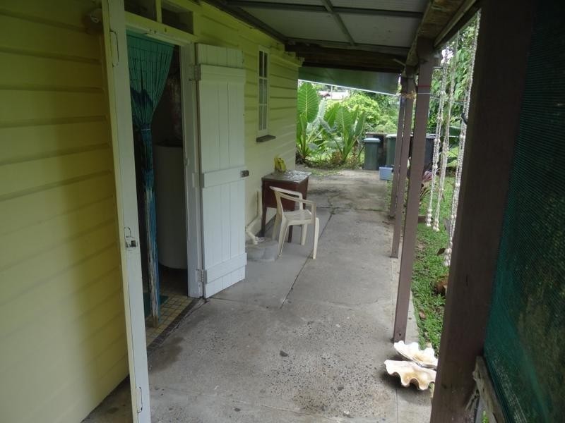 East Innisfail QLD 4860