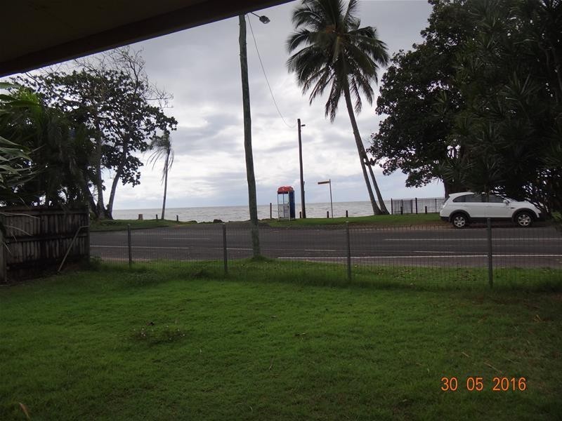 7  ELIZABETH, Flying Fish Point QLD 4860