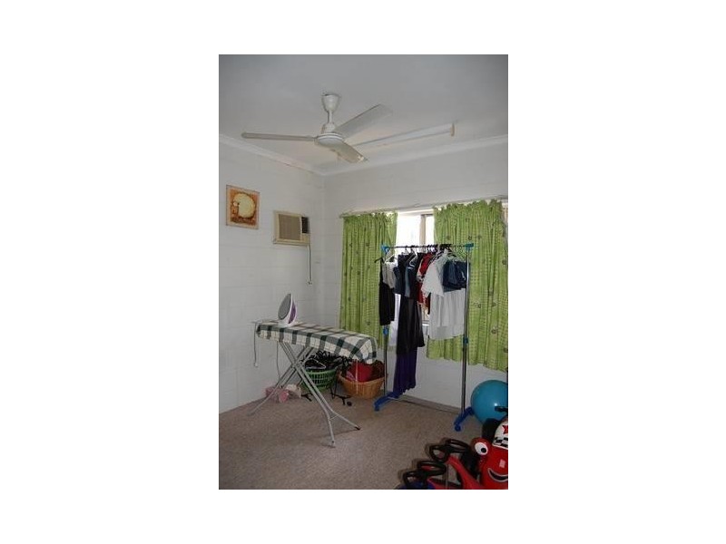 2 Graham Close, Wangan QLD 4871
