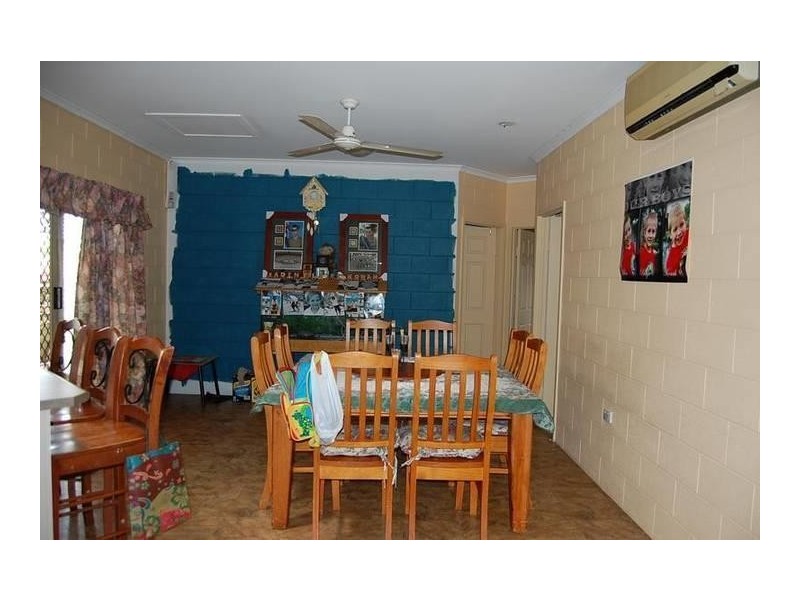 2 Graham Close, Wangan QLD 4871