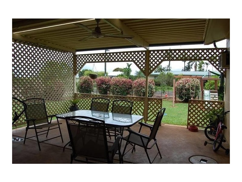 2 Graham Close, Wangan QLD 4871