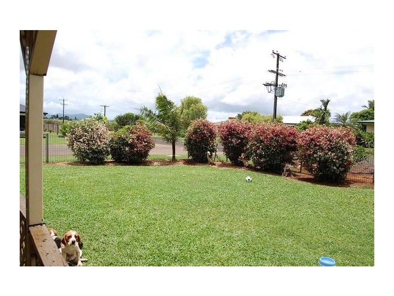 2 Graham Close, Wangan QLD 4871