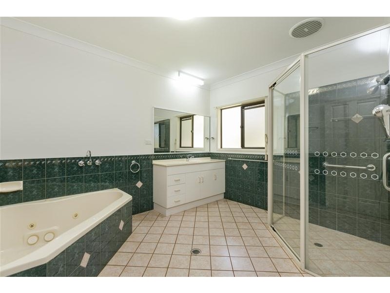 2 Kimberley Drive, Innisfail QLD 4860