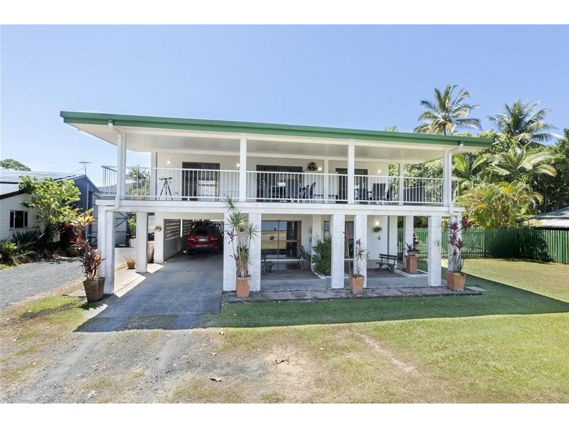 4 THE Esplanade, Innisfail QLD 4860