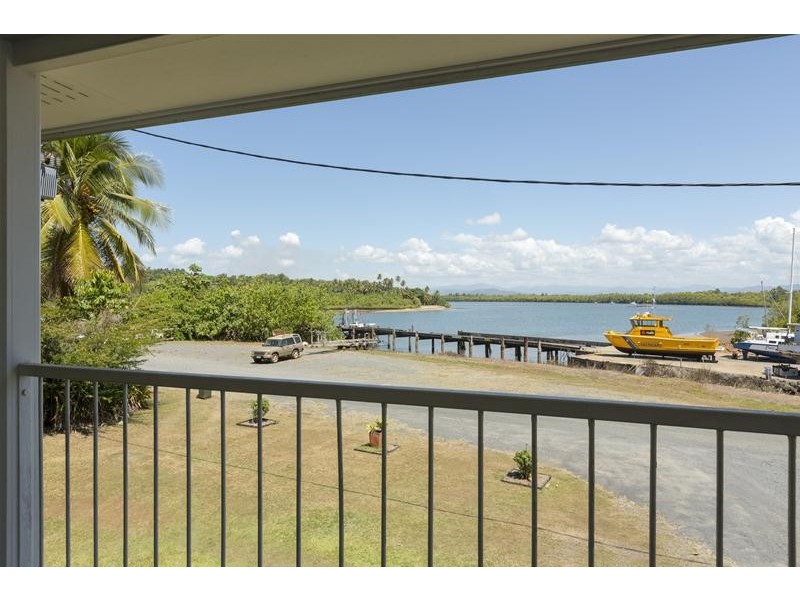 4 THE Esplanade, Innisfail QLD 4860