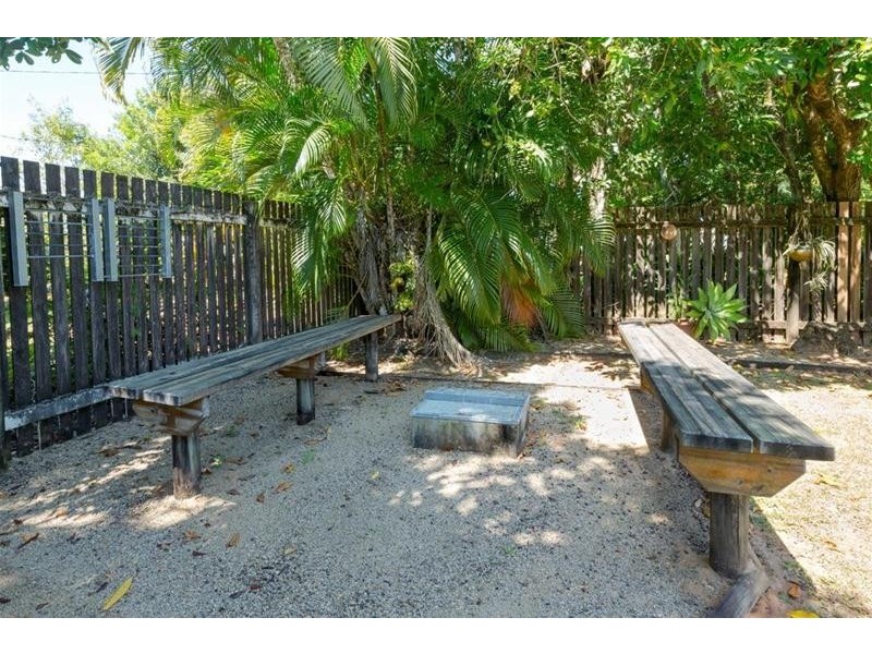 4 THE Esplanade, Innisfail QLD 4860