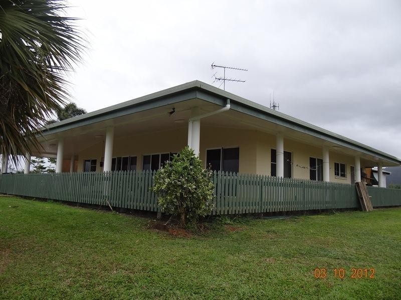 146 Walter Lever Road, Silkwood QLD 4856