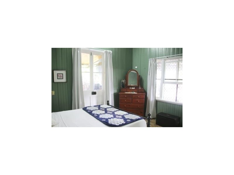 9 Annie Street, East Innisfail QLD 4860