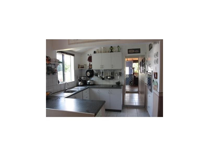 9 Annie Street, East Innisfail QLD 4860