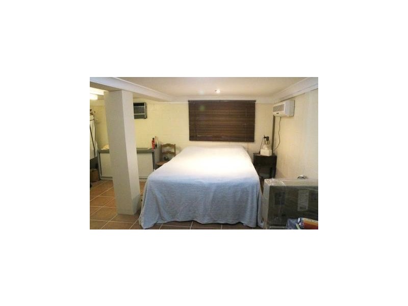 9 Annie Street, East Innisfail QLD 4860