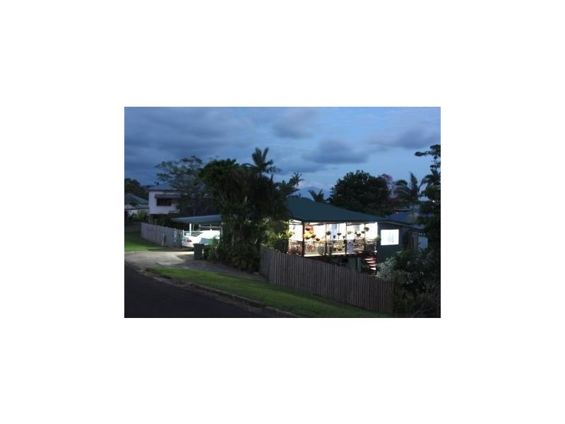 9 Annie Street, East Innisfail QLD 4860