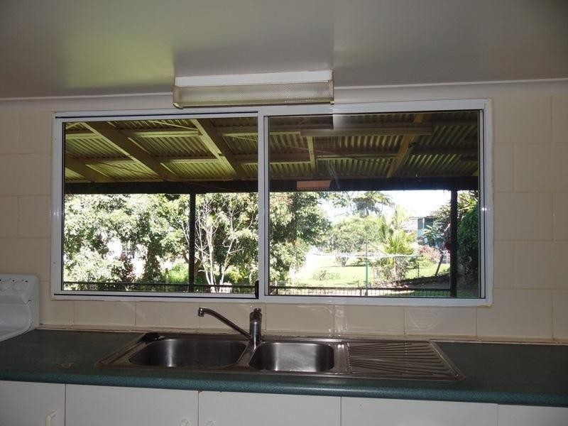 East Innisfail QLD 4860