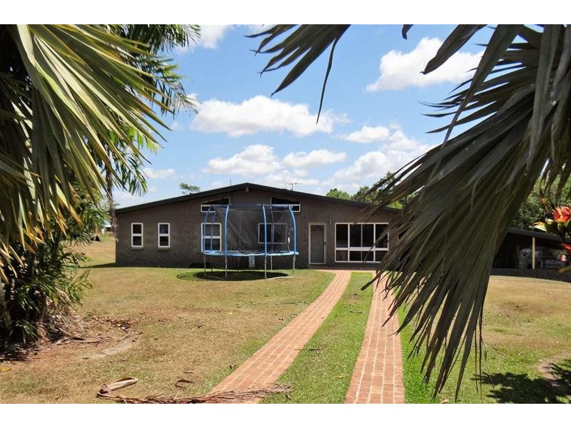 38 Edgerton Road, Innisfail QLD 4860