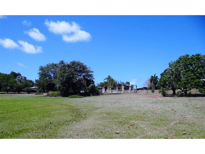 38 Edgerton Road, Innisfail QLD 4860