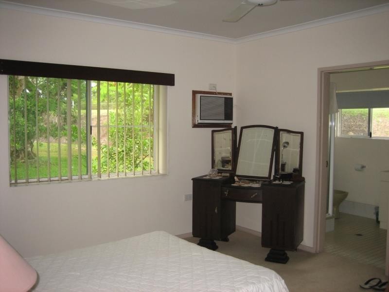 2 Riverside Crescent, Innisfail Estate QLD 4860