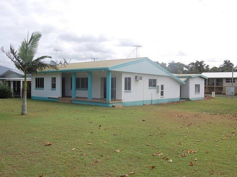 19 Hargreave Street, Kurrimine Beach QLD 4871