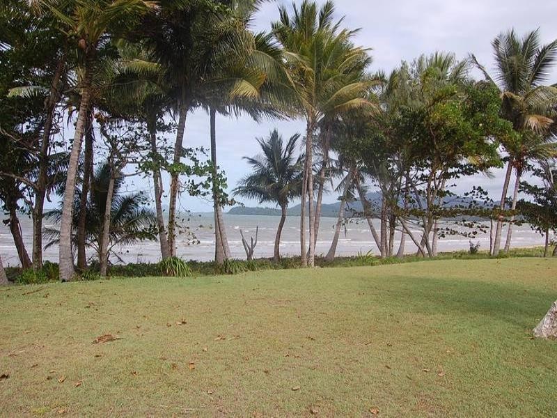 19 Hargreave Street, Kurrimine Beach QLD 4871