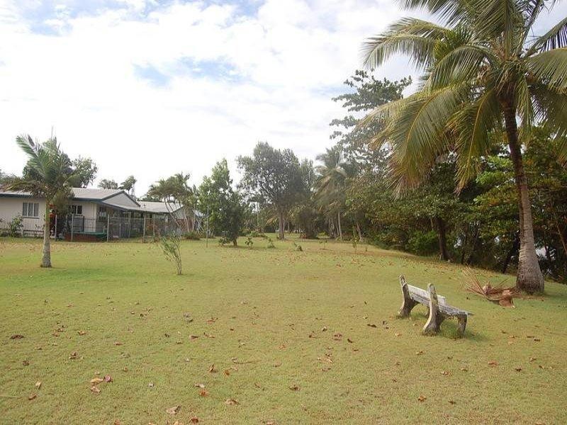 19 Hargreave Street, Kurrimine Beach QLD 4871