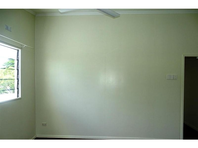 11 Blackwood Street, Goondi Bend QLD 4860