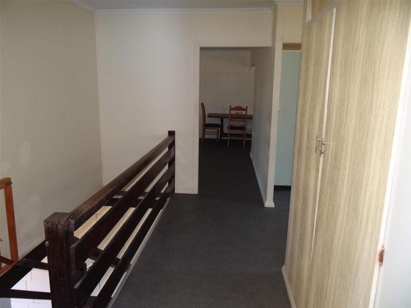 21 Enid Street, Flying Fish Point QLD 4860