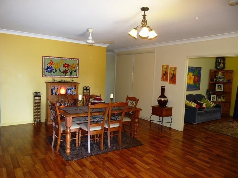 6 BROAD Street, Etty Bay QLD 4858