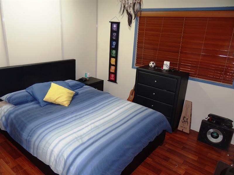 6 BROAD Street, Etty Bay QLD 4858