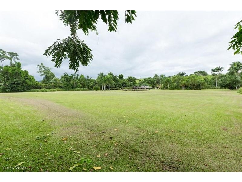 293  Utchee Creek, Mena Creek QLD 4871