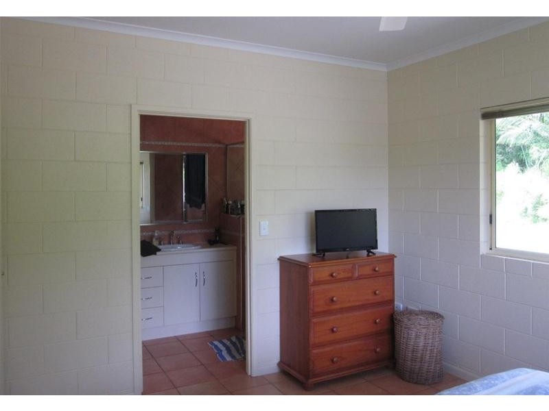 571 Dunne Road, Nerada QLD 4860