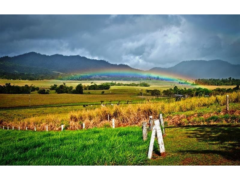 18 to 20 ROBERTSON Road, Innisfail QLD 4860