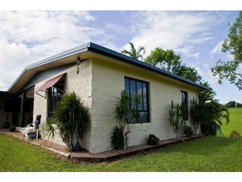 18 to 20 ROBERTSON Road, Innisfail QLD 4860