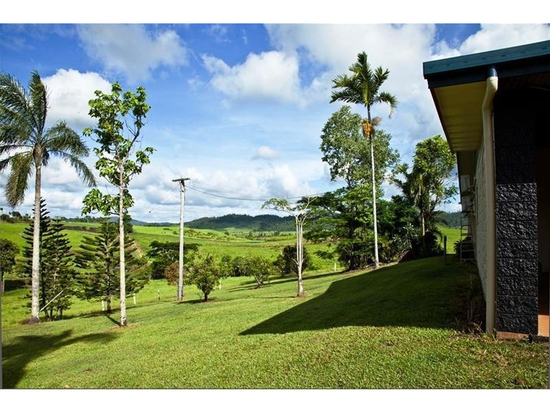 18 to 20 ROBERTSON Road, Innisfail QLD 4860