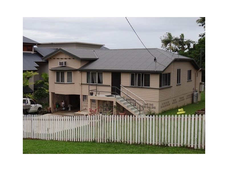 13 BUNDA Street, East Innisfail QLD 4860