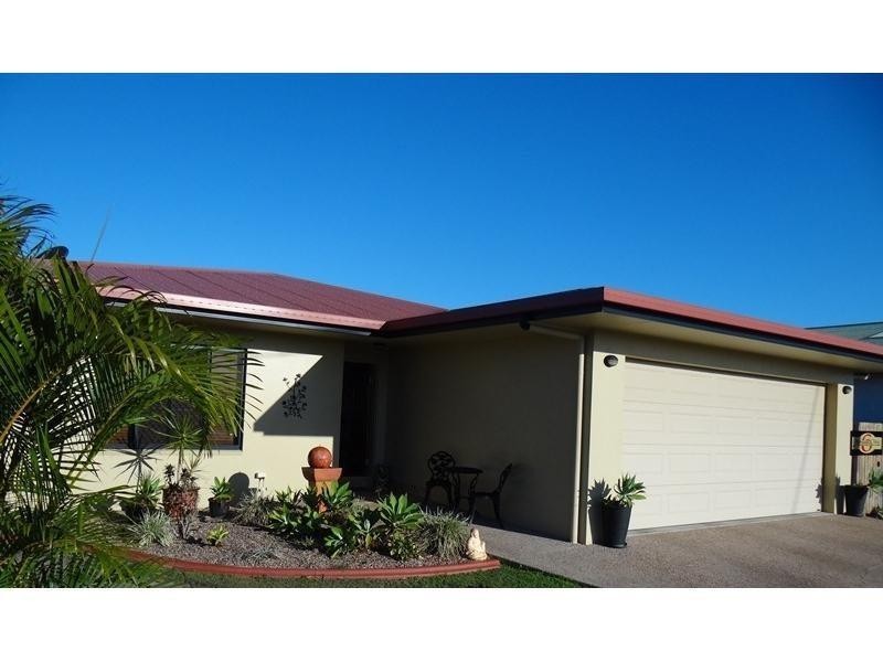 6 BROAD Street, Etty Bay QLD 4858