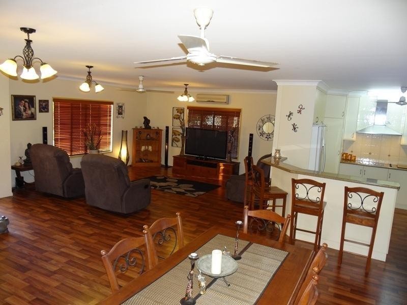 6 BROAD Street, Etty Bay QLD 4858