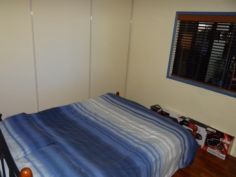 6 BROAD Street, Etty Bay QLD 4858