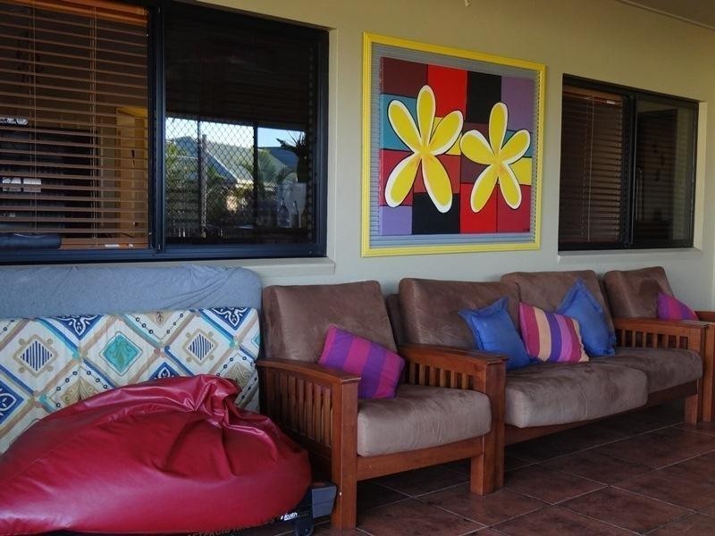 6 BROAD Street, Etty Bay QLD 4858