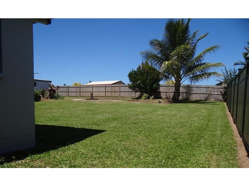 Innisfail Estate QLD 4860