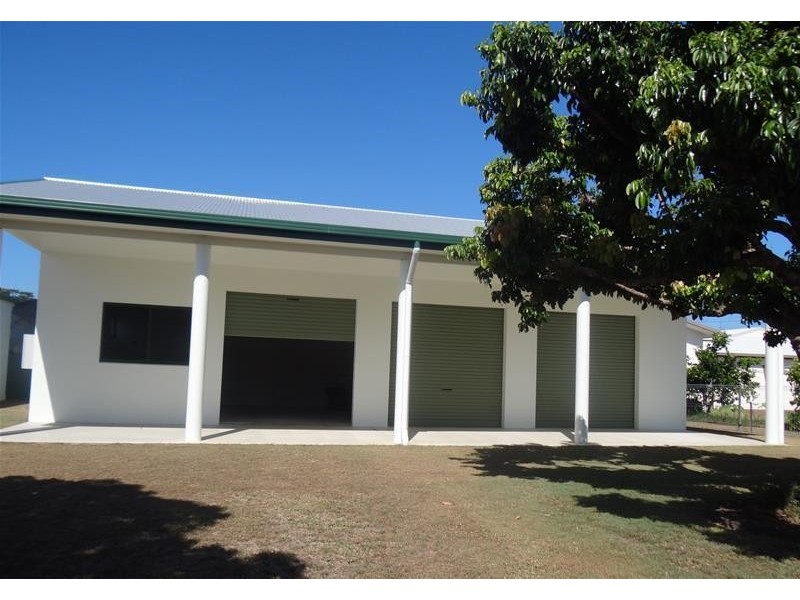 11-13 Rebecca Jane Parade, Kurrimine Beach QLD 4871