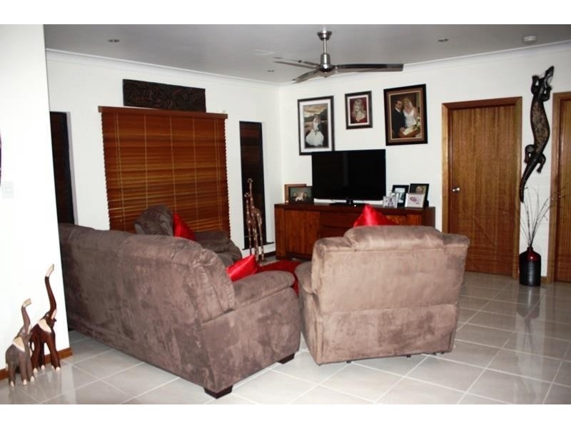 26 Greendale Court, Jubilee Heights QLD 4860