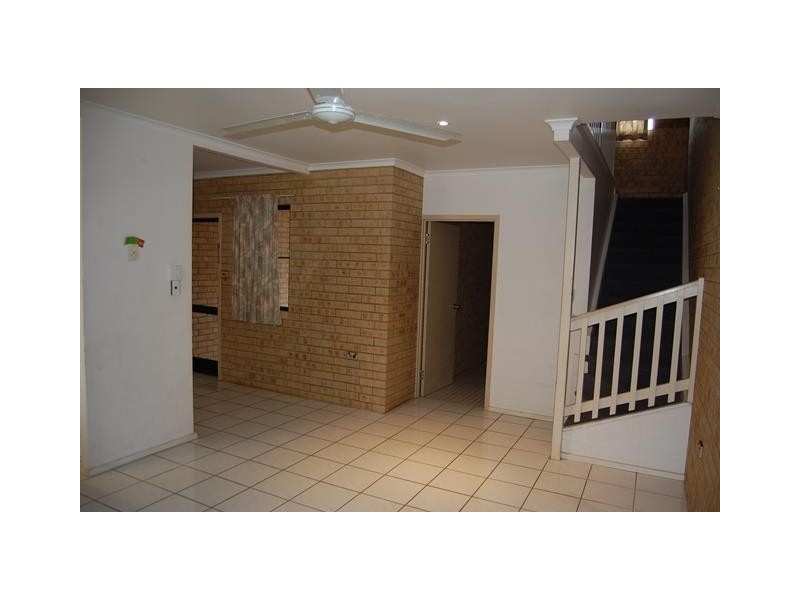 3/5 MAY Street, Innisfail QLD 4860