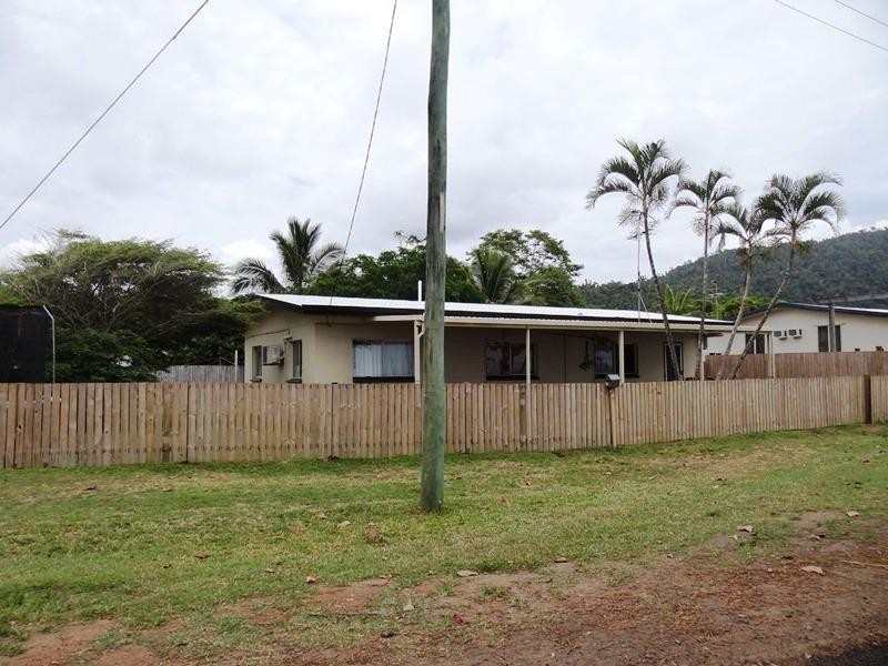 1 Esplanade Flying Fish Point, QLD, 4860, Flying Fish Point QLD 4860