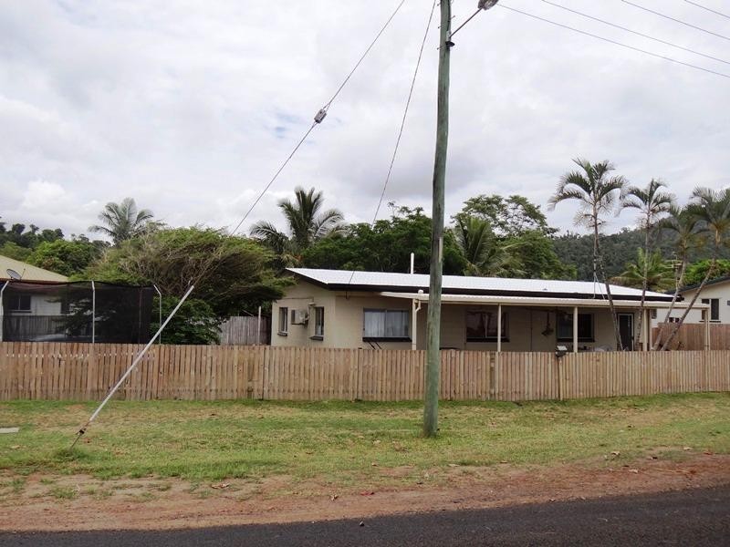 1 Esplanade Flying Fish Point, QLD, 4860, Flying Fish Point QLD 4860
