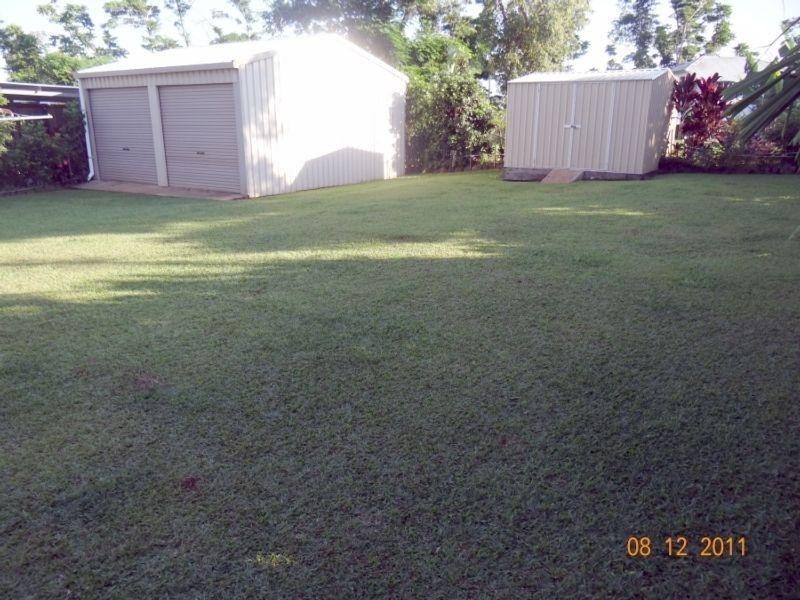 21 Middle Av Road, South Johnstone QLD 4859