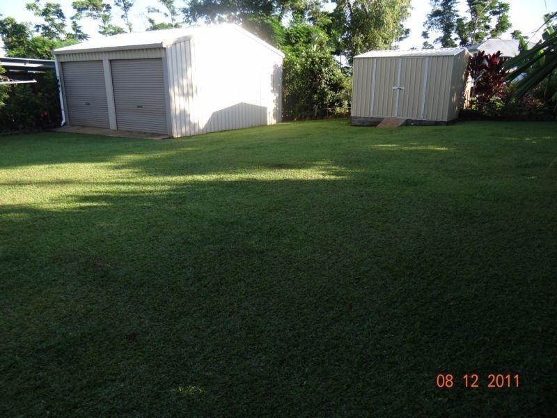 21 Middle Av Road, South Johnstone QLD 4859