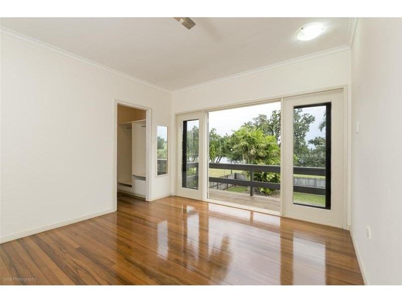 30 Riverside Cresent, Innisfail QLD 4860